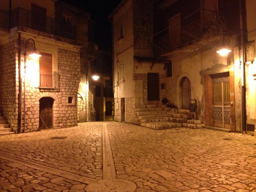 La Chiazzolla Campoli del Monte Taburno Exterior foto