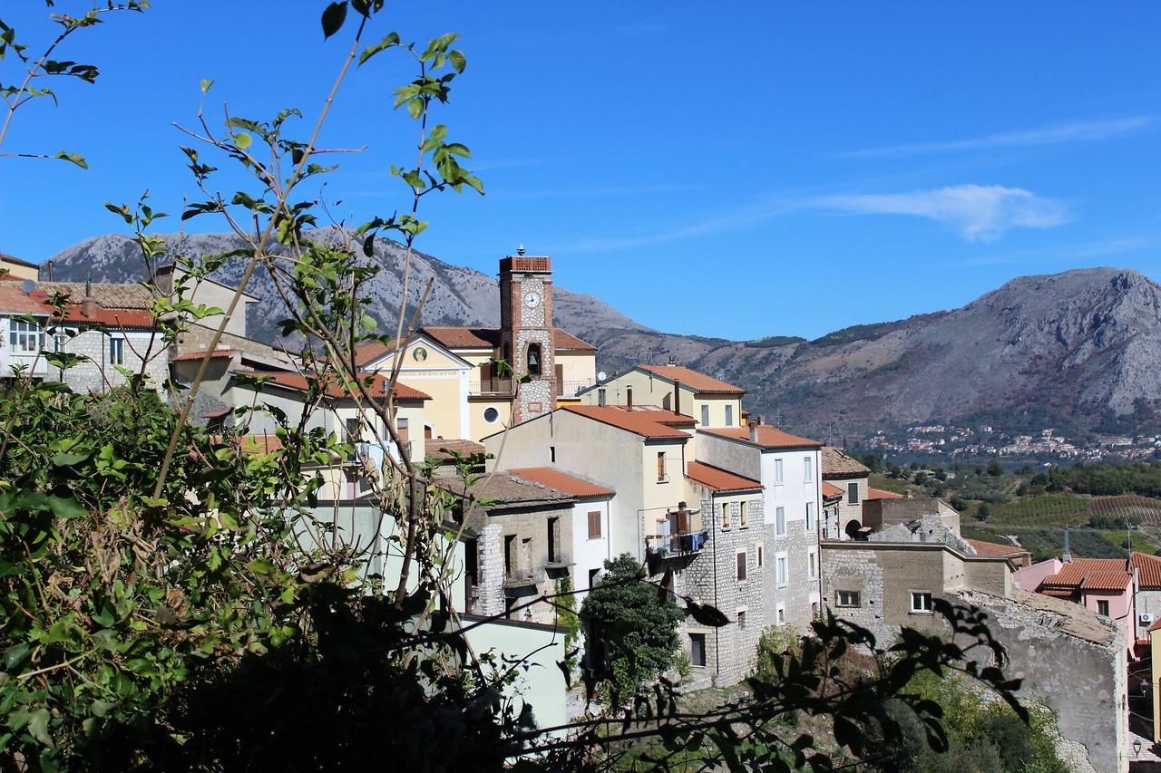 La Chiazzolla Campoli del Monte Taburno Exterior foto